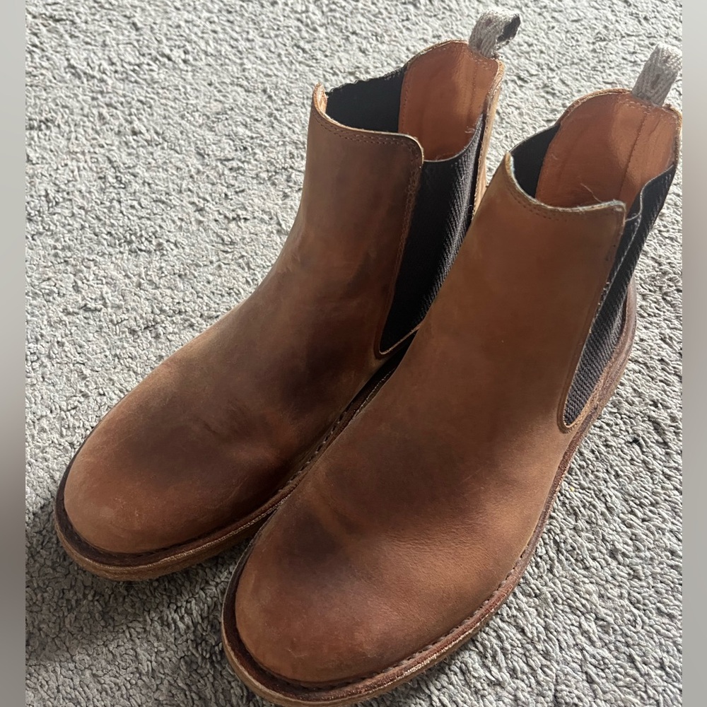 Astorflex Bitflex Chelsea Boot - Men’s Size 10